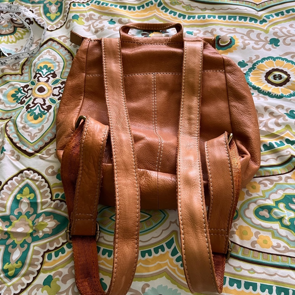 American Leather Co. Women's Tan Leather Backpack - Picture 11 of 12